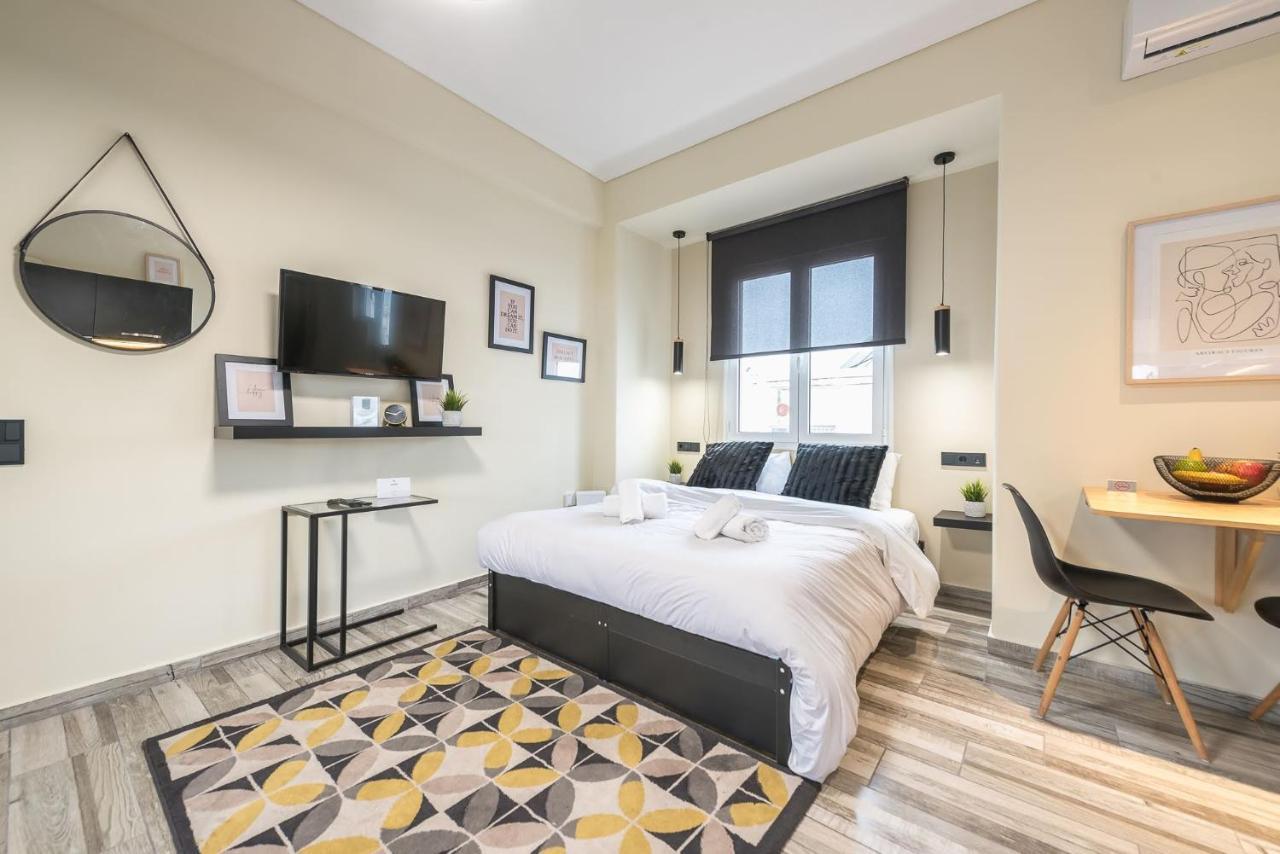 Ferienwohnung Petralona Stylish Penthouse Athen Exterior foto