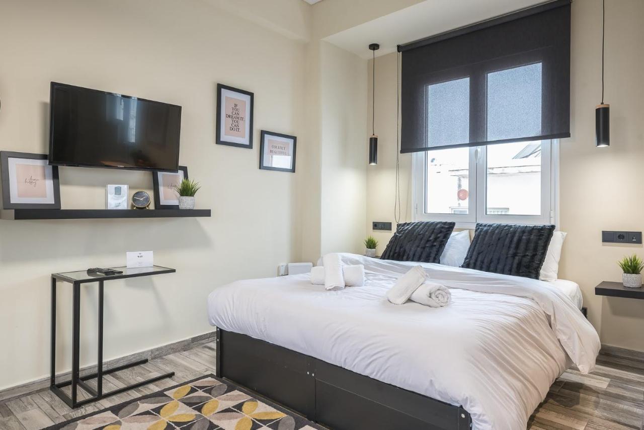 Ferienwohnung Petralona Stylish Penthouse Athen Exterior foto
