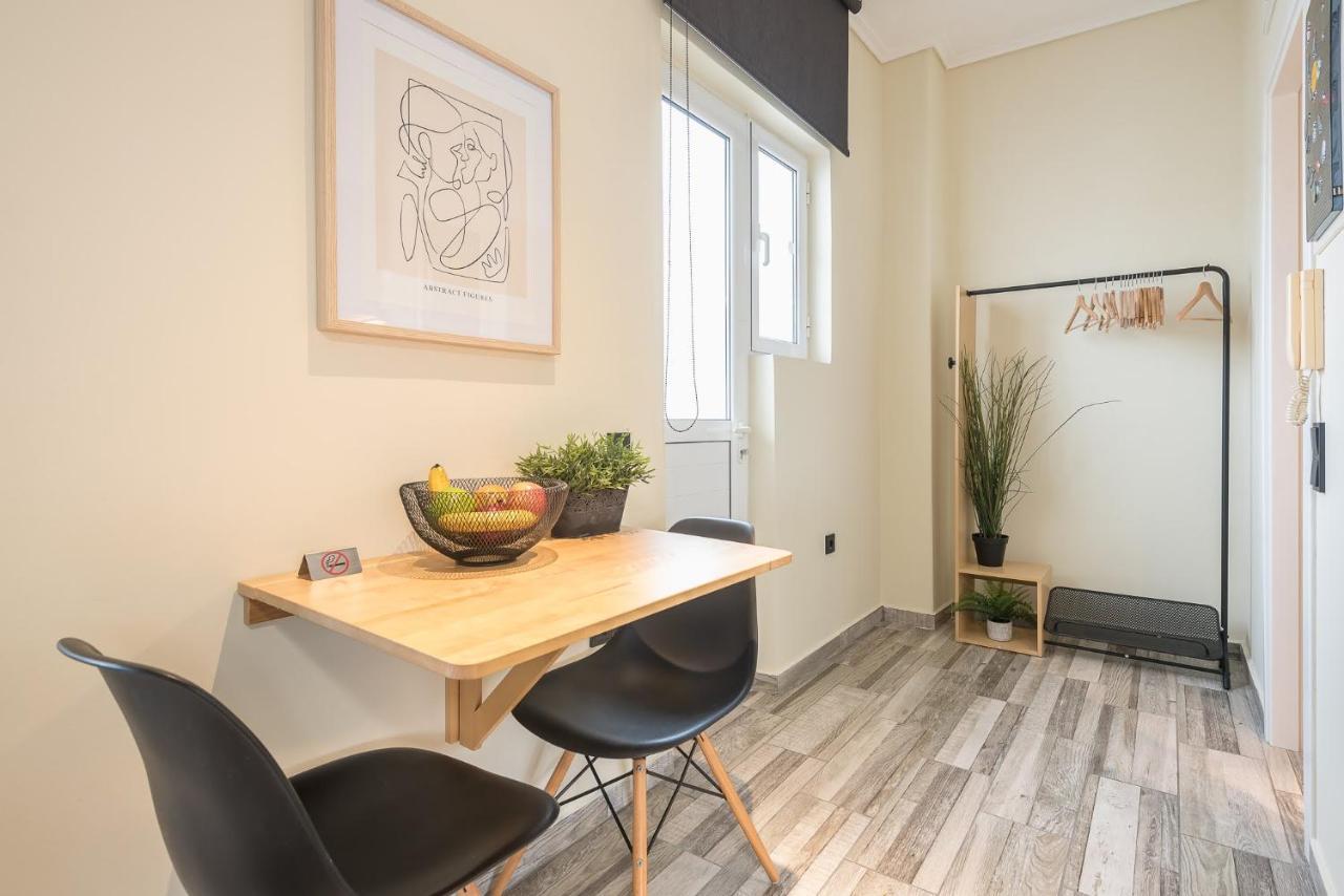 Ferienwohnung Petralona Stylish Penthouse Athen Exterior foto